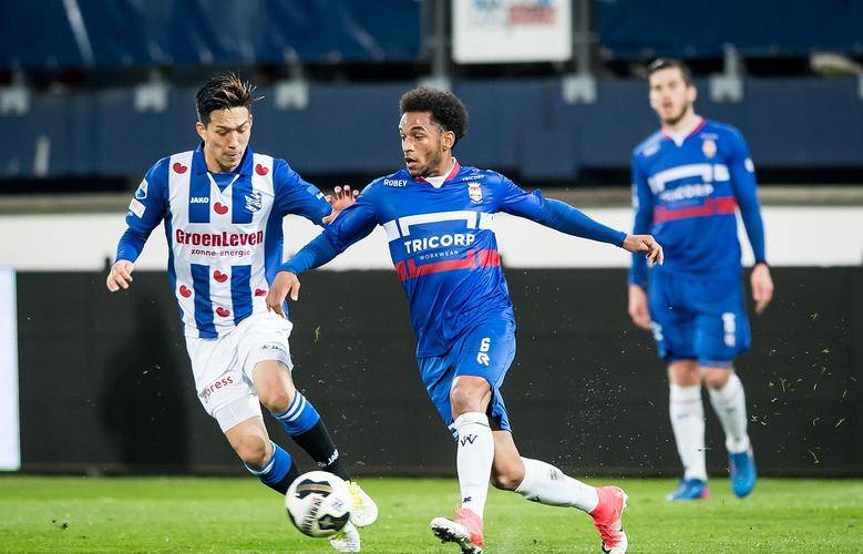 刻要离开球 刻要离开球